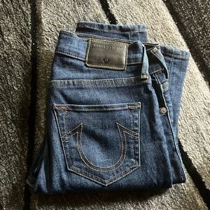 Normal blue colored wash, True Religion size 25